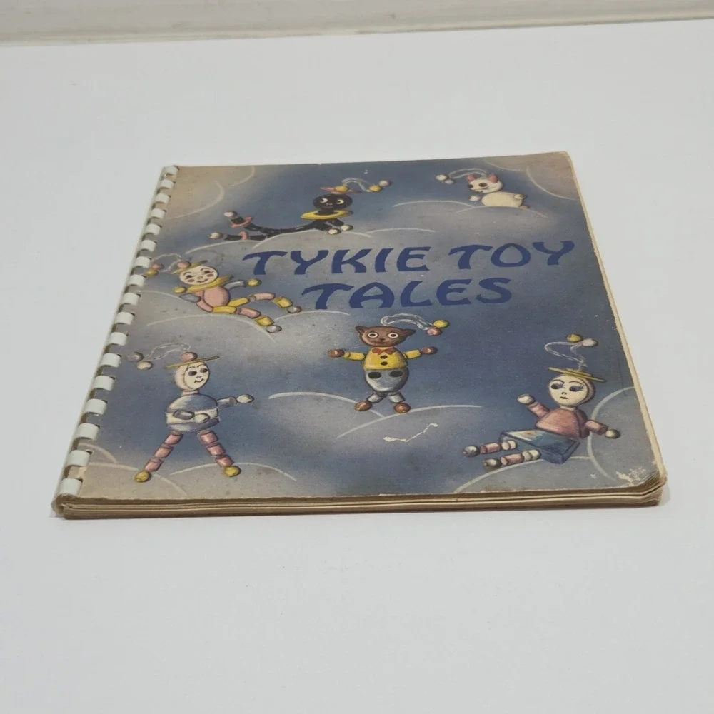 TYKIE TOY TALES no. 208 Virginia & Don Saunders 1946 Collector Vtg Book
